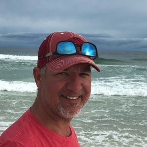 Meet your Posher, Carl